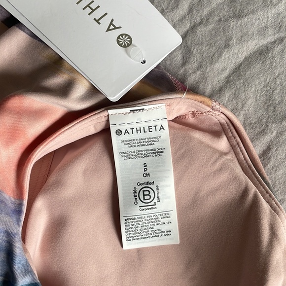 Athleta Conscious Crop d-dd Watercolor - Picture 8 of 9